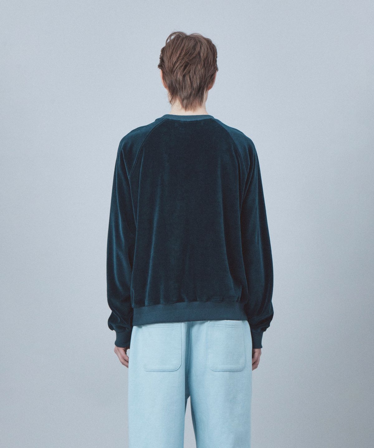 레스트앤레크레이션(REST&RECREATION) VELVET LOGO SWEATSHIRT - NAVY