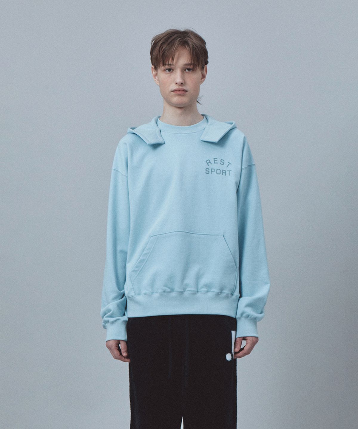 레스트앤레크레이션(REST&RECREATION) HOODED SWEATSHIRT - SKY BLUE