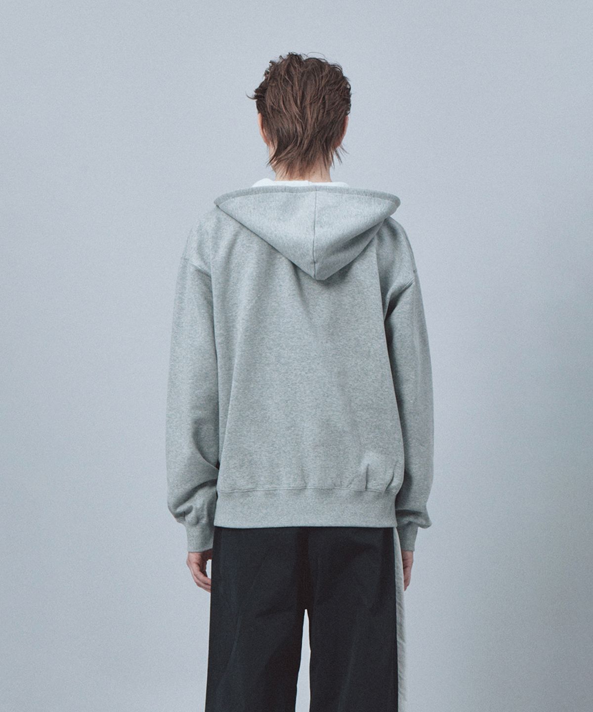 레스트앤레크레이션(REST&RECREATION) HOODED SWEATSHIRT - GREY