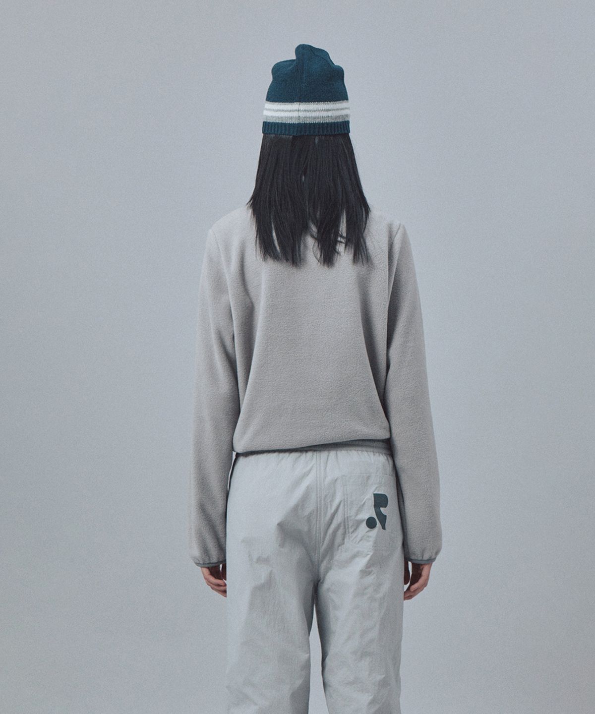 레스트앤레크레이션(REST&RECREATION) FLEECE HALF ZIP-UP - GREY