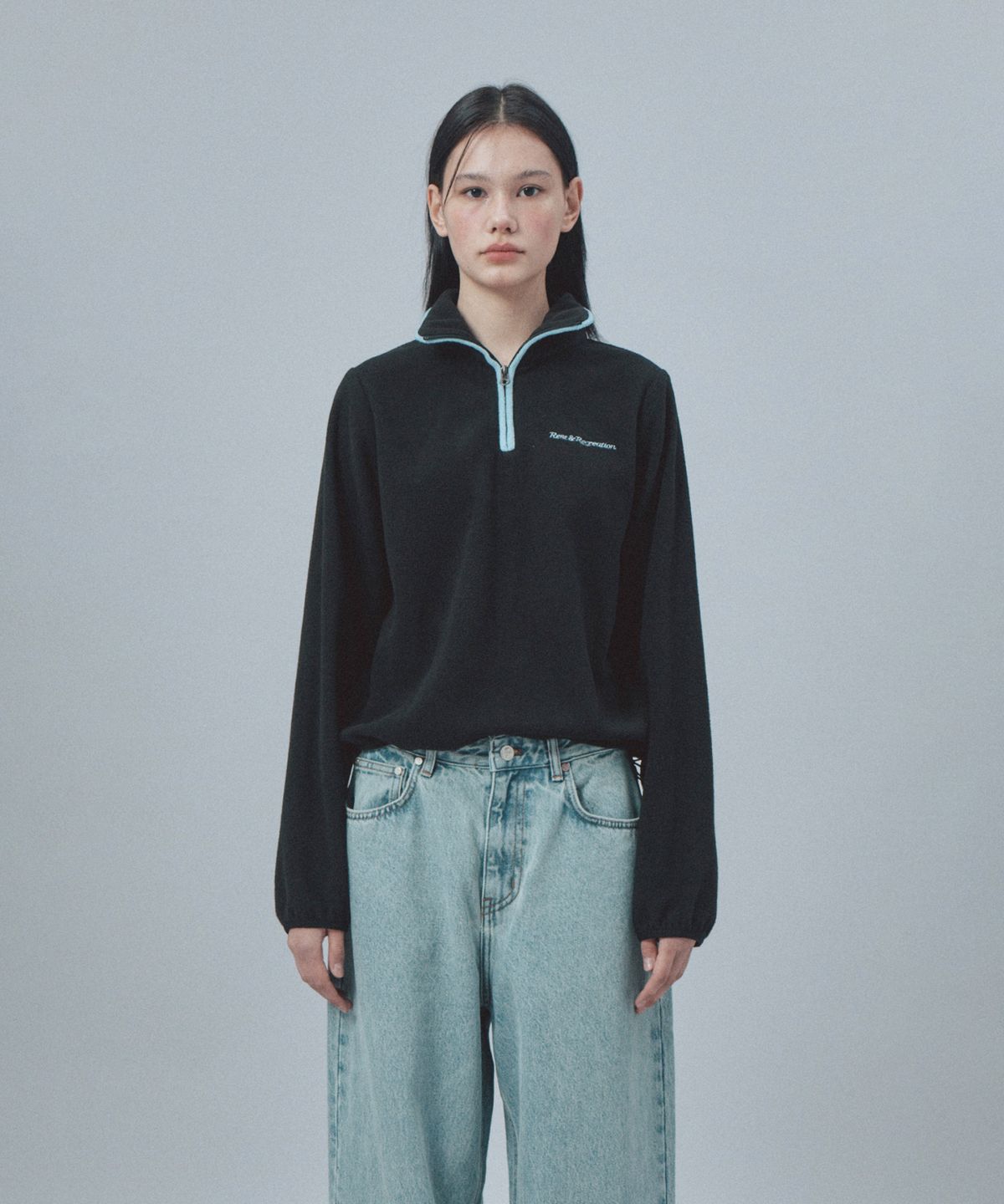레스트앤레크레이션(REST&RECREATION) FLEECE HALF ZIP-UP - BLACK