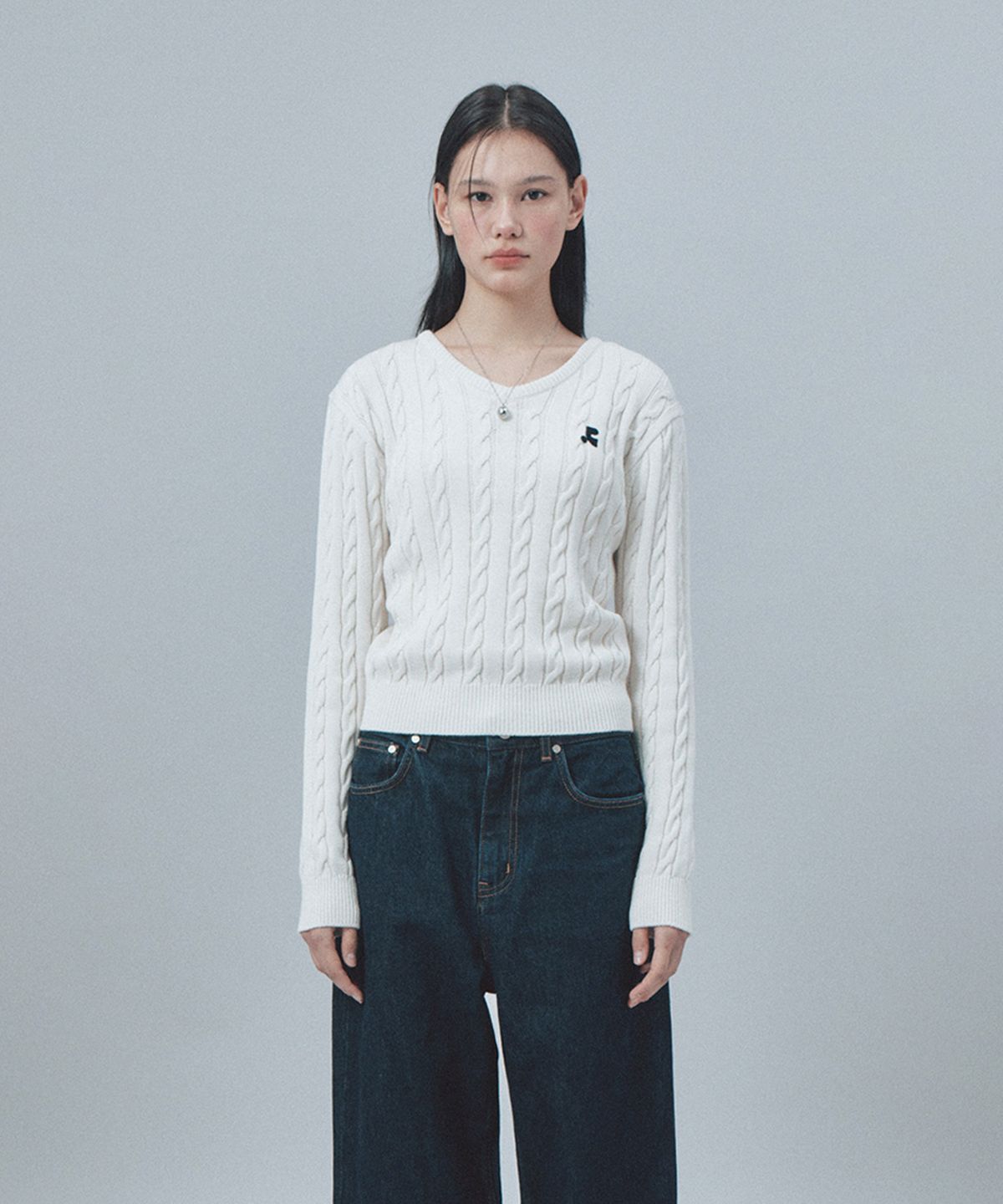 레스트앤레크레이션(REST&RECREATION) CABLE V-NECK KNIT TOP - IVORY