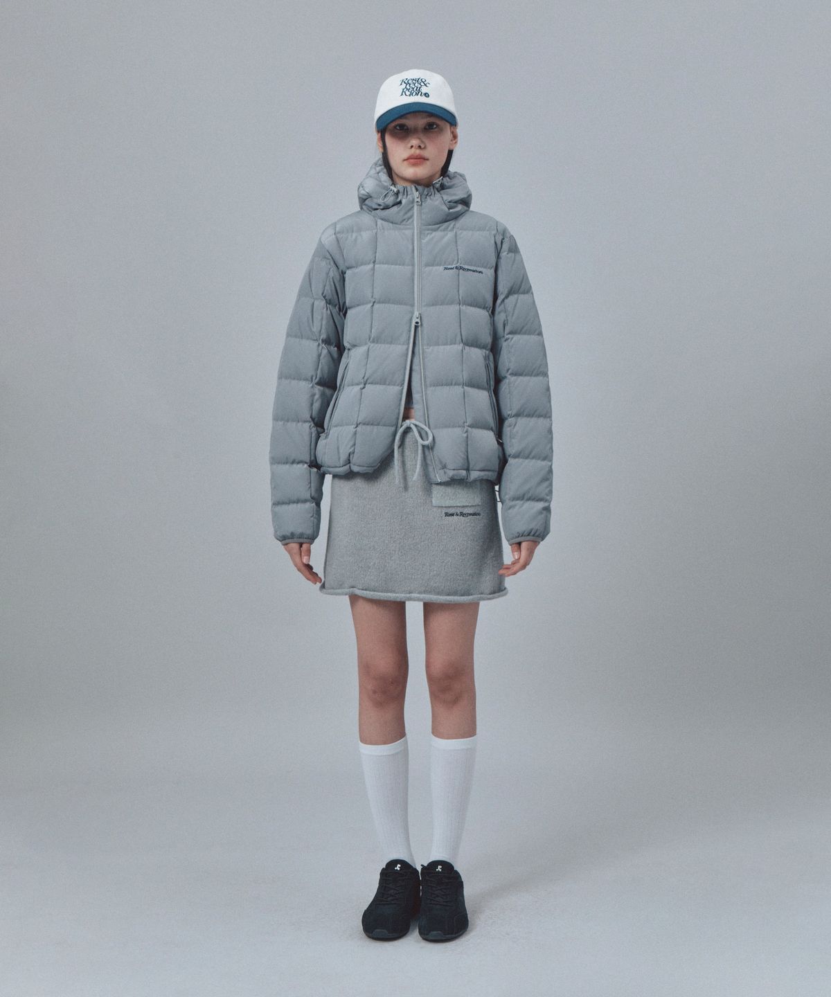 레스트앤레크레이션(REST&RECREATION) SQUARE QUILTED HOOD DOWN JACKET - GREY