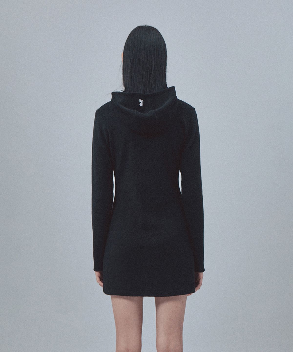 레스트앤레크레이션(REST&RECREATION) HAIRY HOOD KNIT DRESS - BLACK