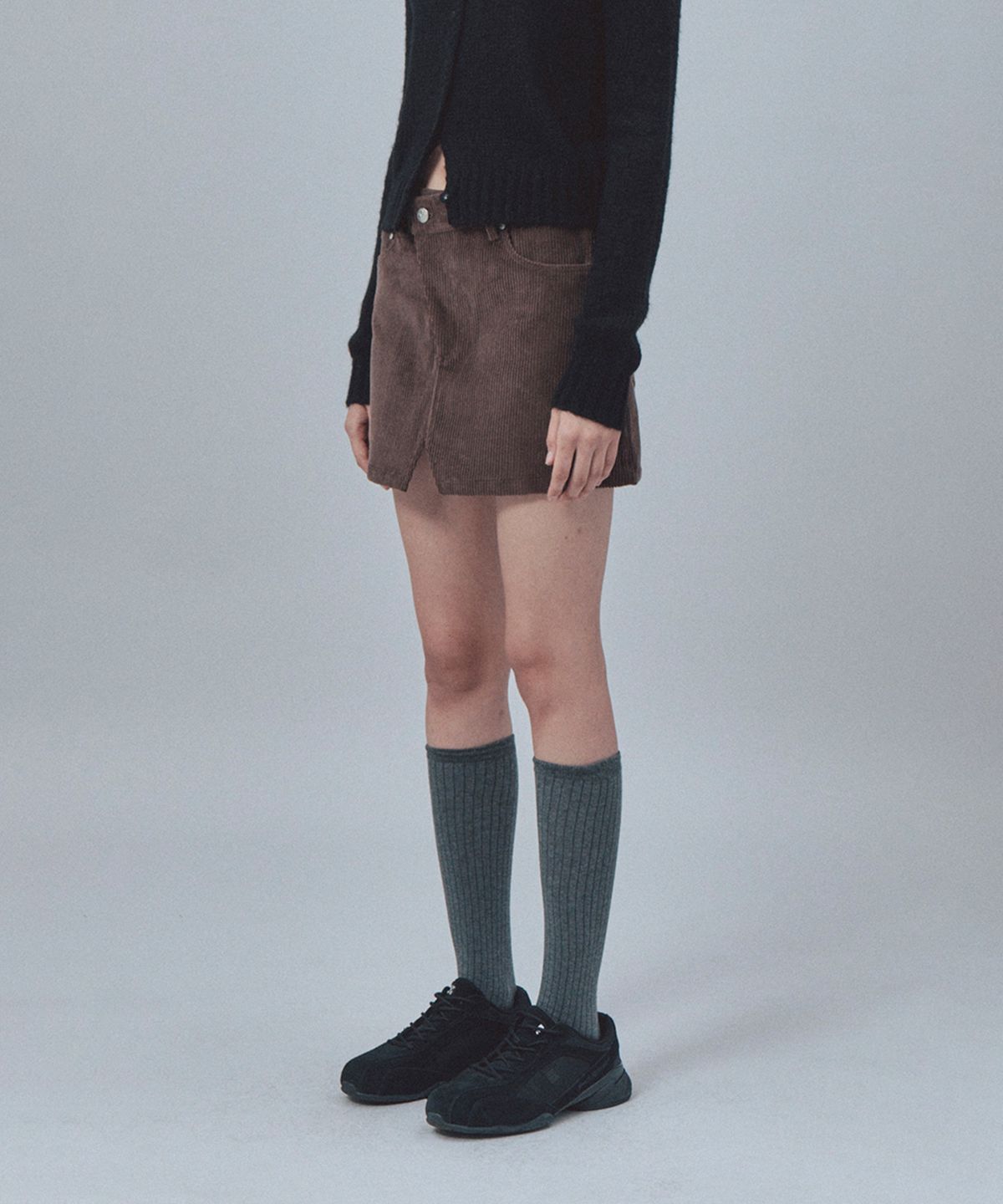 레스트앤레크레이션(REST&RECREATION) CODUROY UNBALANCE SKIRT - BROWN