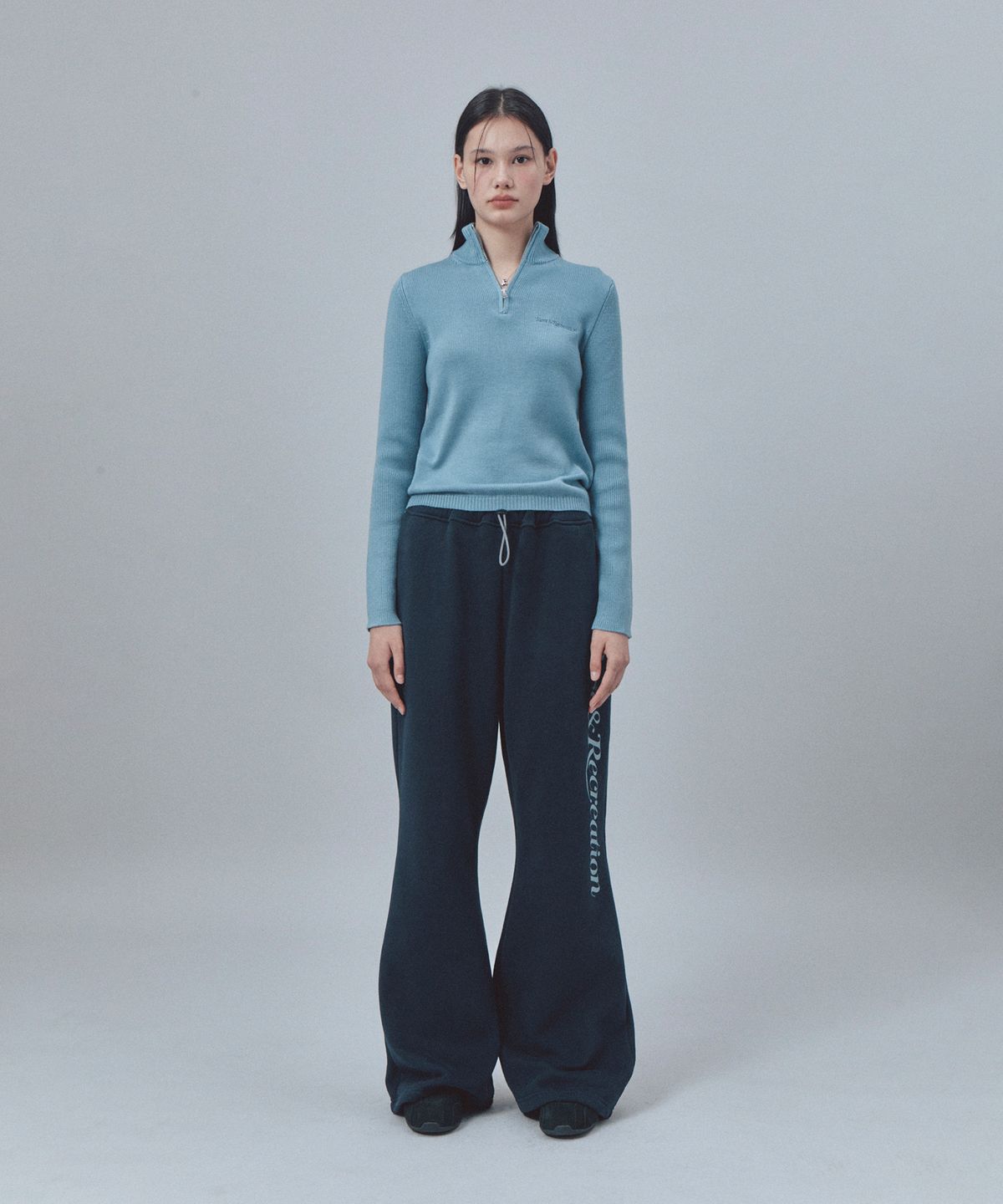 레스트앤레크레이션(REST&RECREATION) FLARE SWEAT PANTS - NAVY