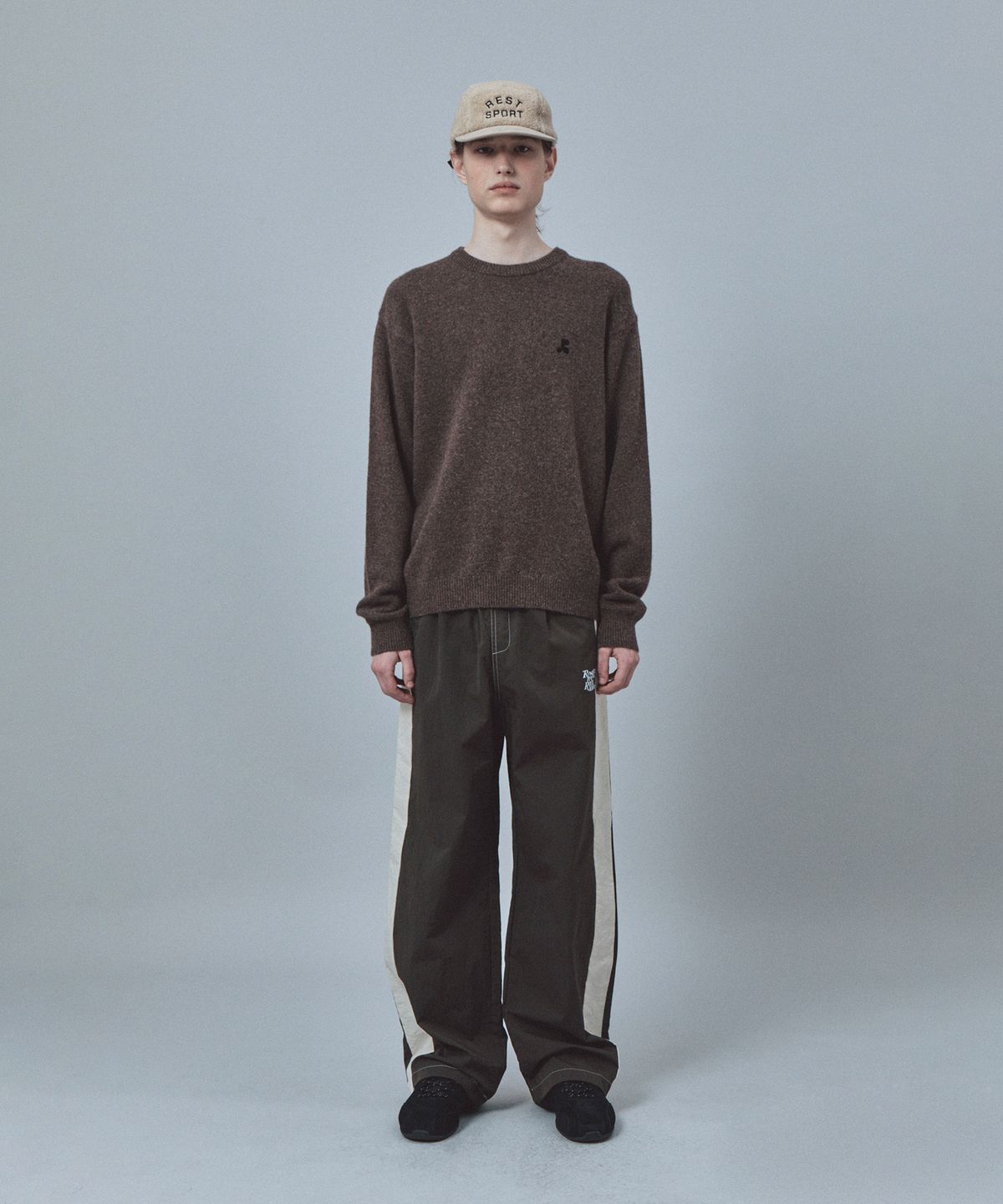 레스트앤레크레이션(REST&RECREATION) STITCH NYLON PANTS - BROWN