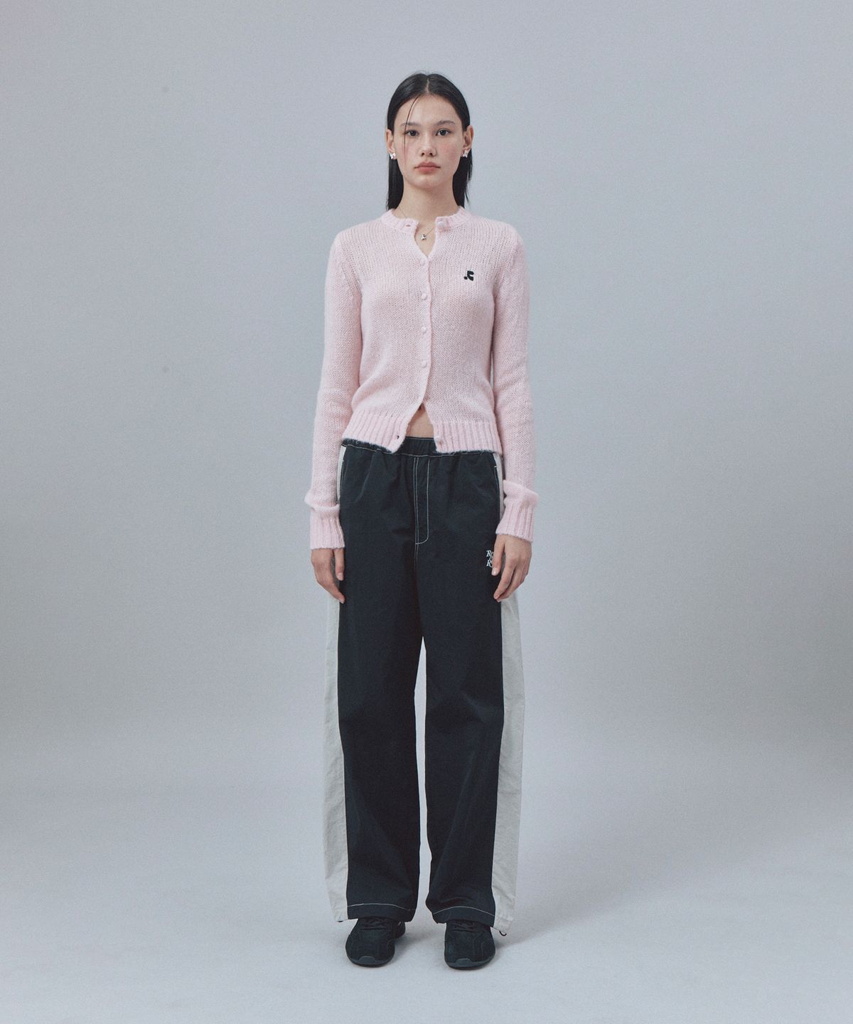 레스트앤레크레이션(REST&RECREATION) STITCH NYLON PANTS - BLACK