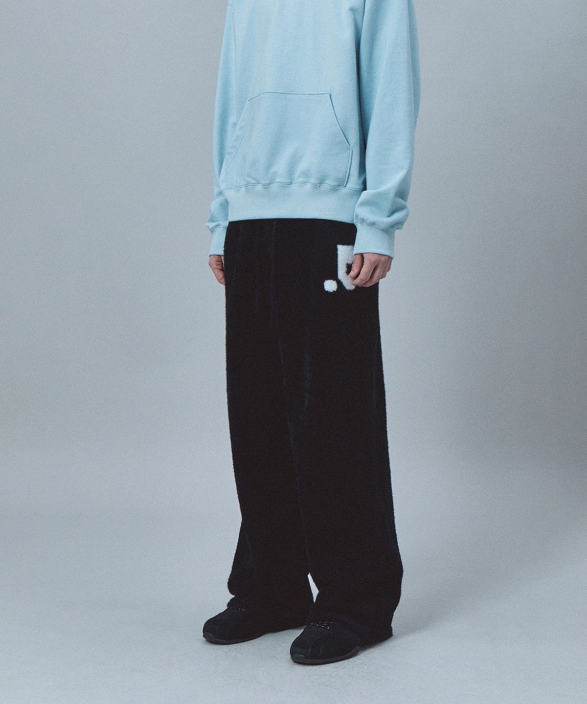레스트앤레크레이션(REST&RECREATION) HAIRY KNIT PANTS - BLACK