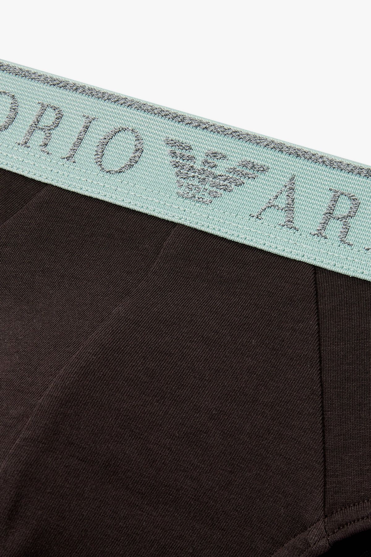 엠포리오 아르마니 언더웨어(EMPORIO ARMANI UNDERWEAR) 남성 라인 로고 밴딩 코튼 브리프_초코 0815311001