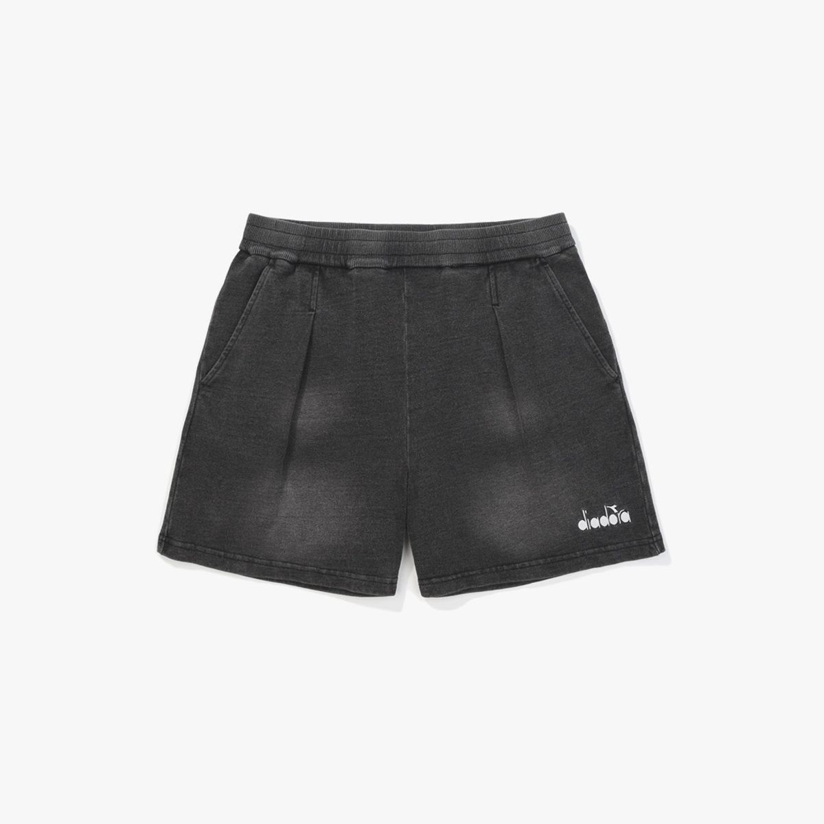 디아도라(diadora) 데님 워싱 스웻 쇼츠 우먼 BLACK