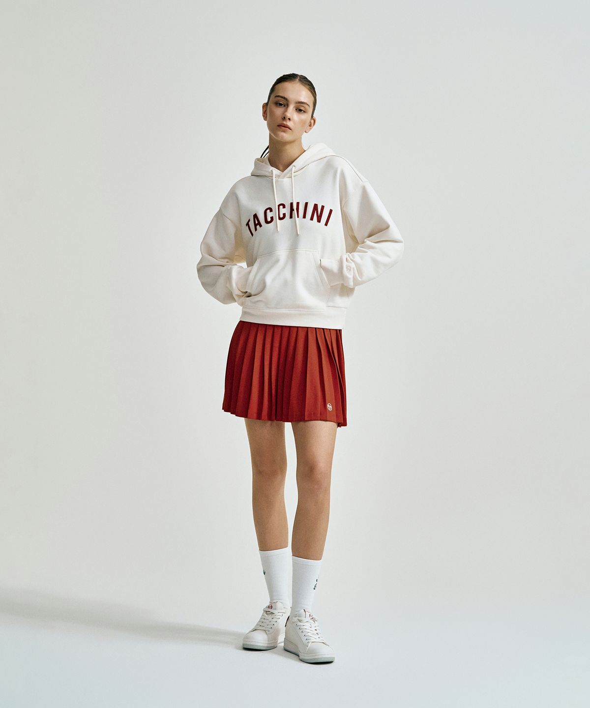 세르지오 타키니(SERGIO TACCHINI) W 쿠쉬라이트 프렌치 크롭 아트웍 후드 (Ivory)