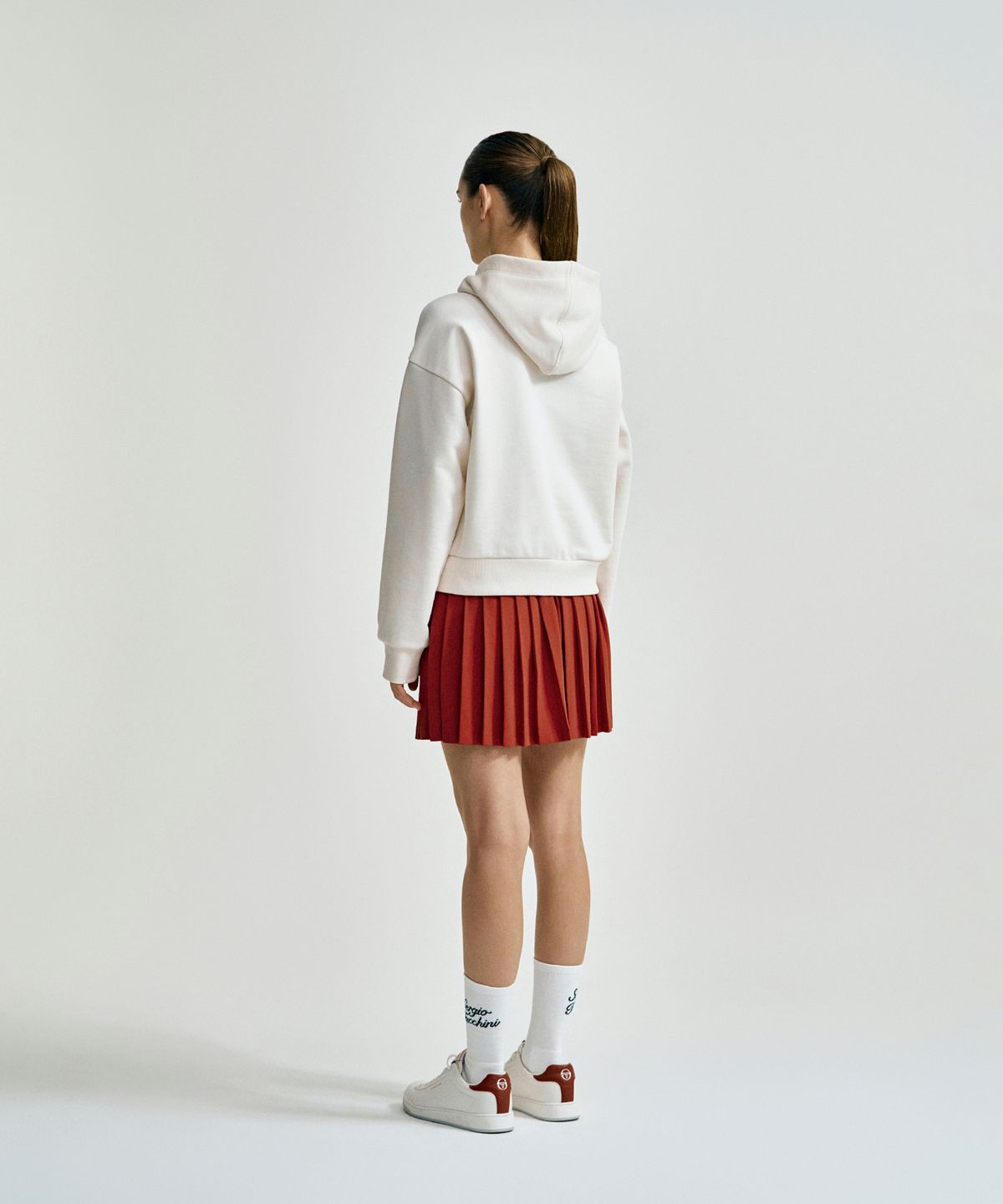 세르지오 타키니(SERGIO TACCHINI) W 쿠쉬라이트 프렌치 크롭 아트웍 후드 (Ivory)