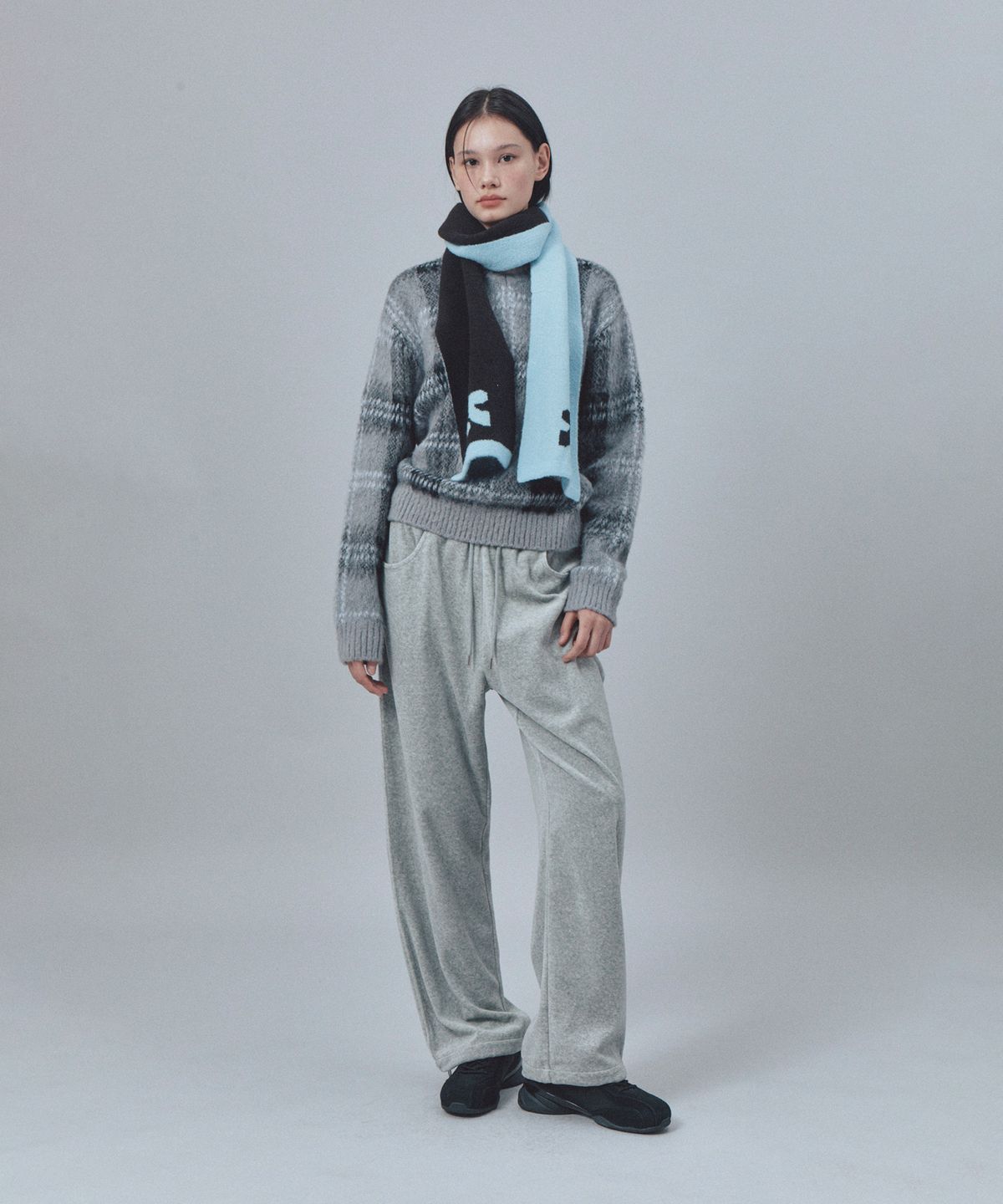 레스트앤레크레이션(REST&RECREATION) LOGO KNIT MUFFLER - BLACK
