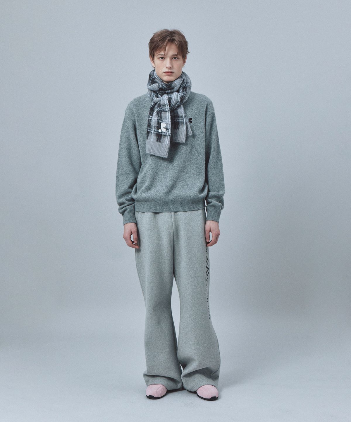 레스트앤레크레이션(REST&RECREATION) HAIRY CHECK KNIT MUFFLER - GREY