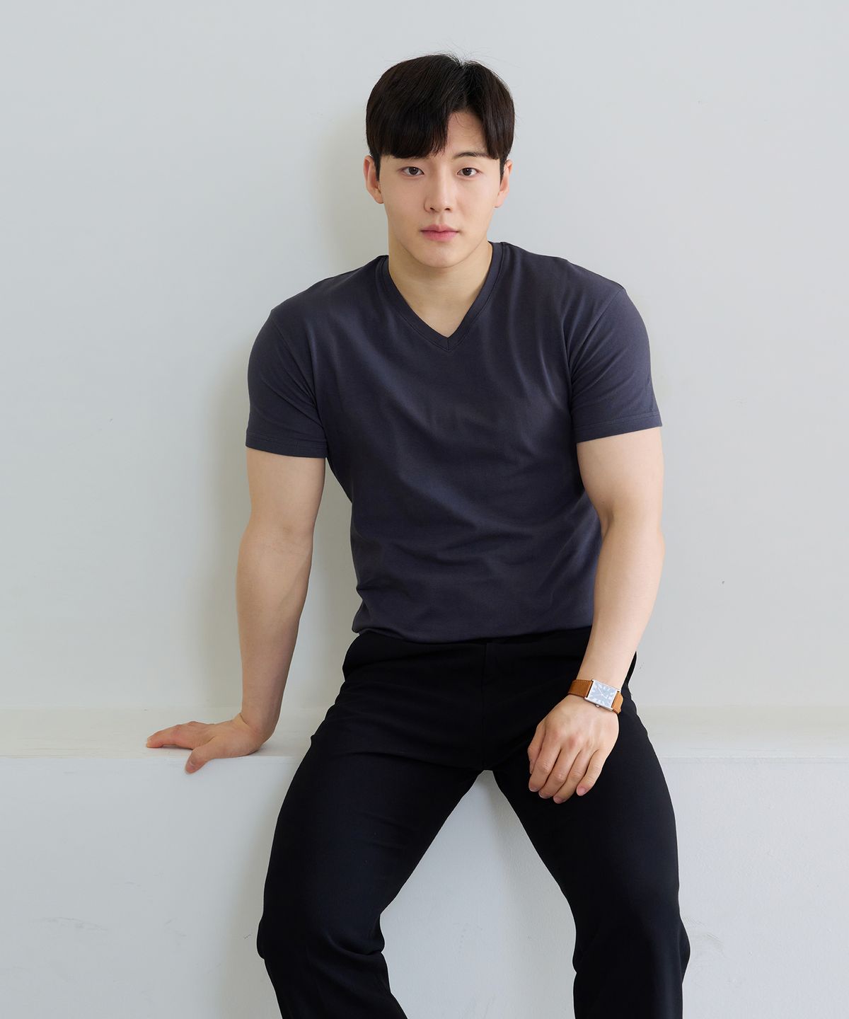 핵쿨남(HECKCOOLNAM) 어깨넓어보이는 남자 머슬핏 반팔 브이넥 티셔츠