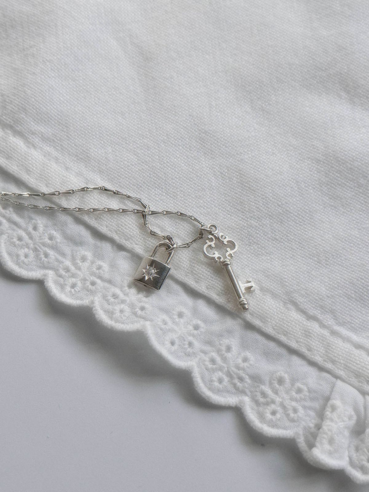 러브트릭스(LOVETRIX) Silver925 Vintage necklace (vintage ver)