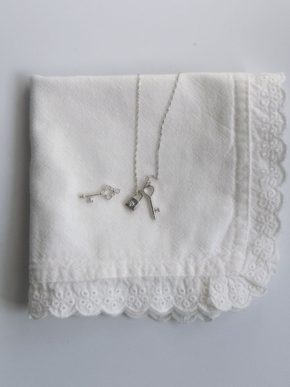 러브트릭스(LOVETRIX) Silver925 Vintage necklace (heart  ver)