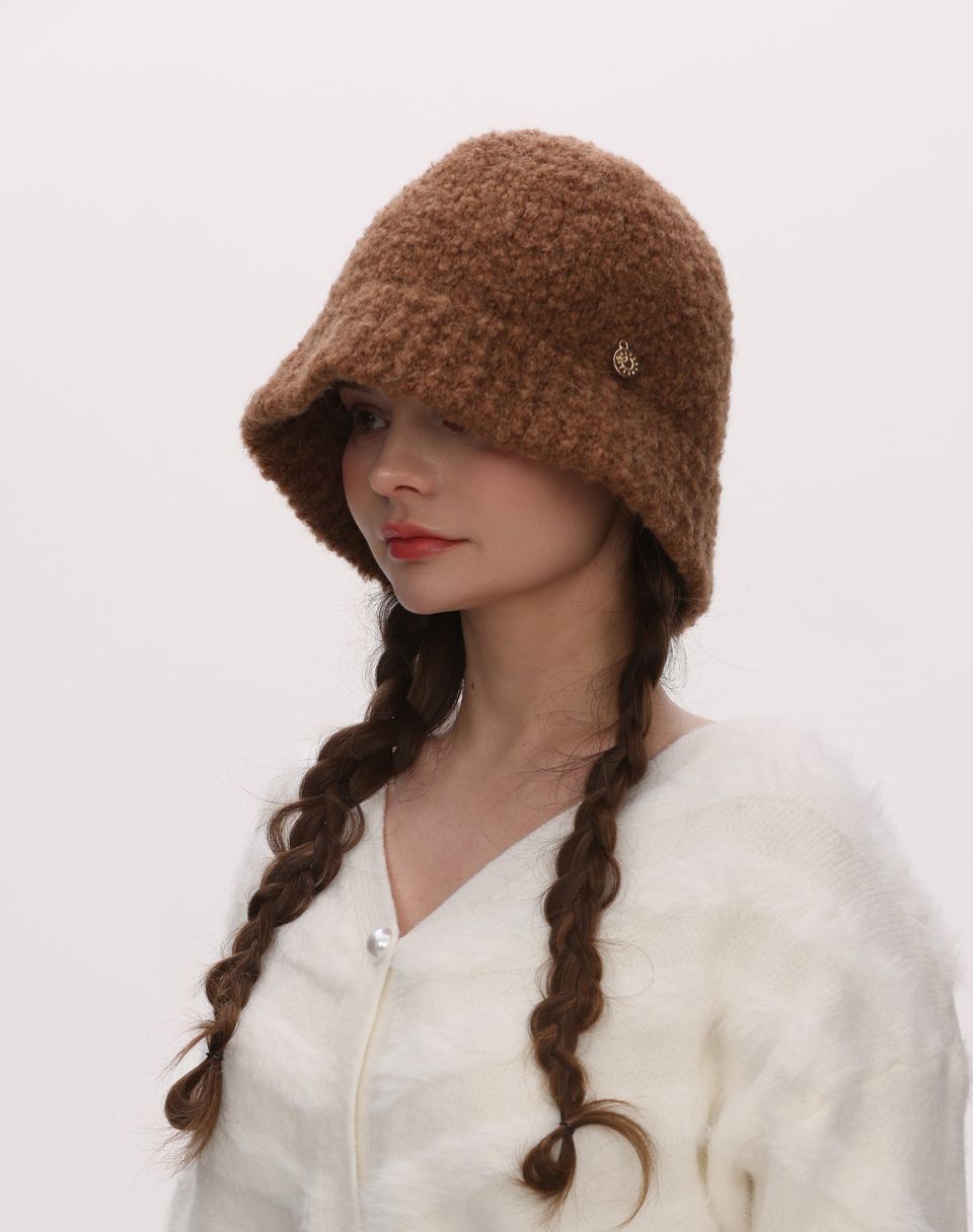 MUSINSA | EVERYDAY SPRING ES Alpaca Bucket Hat (2 colors)