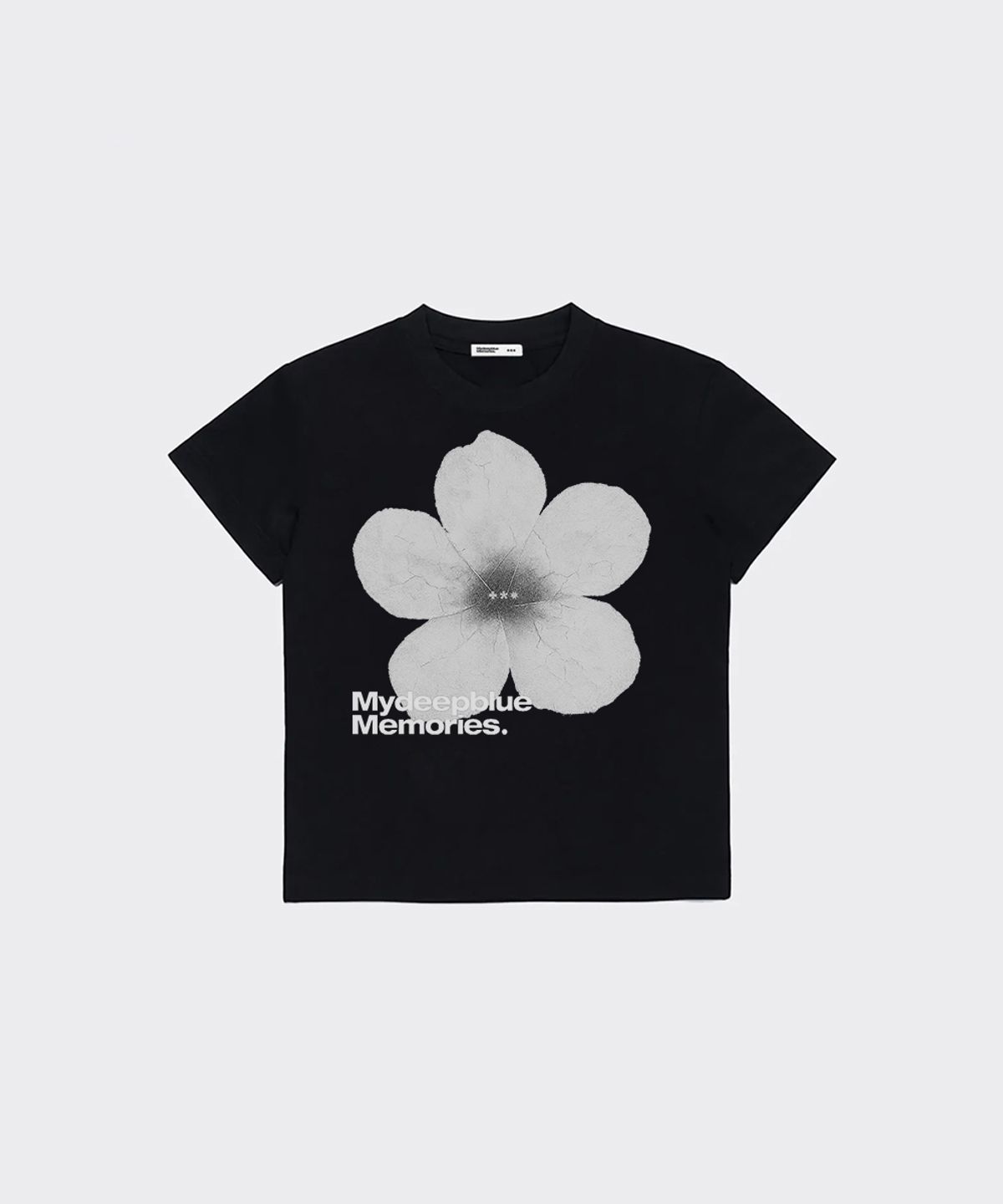 마이딥블루메모리즈(MY DEEP BLUE MEMORIES) (W) MM FLOWER CROP TEE (BLACK)