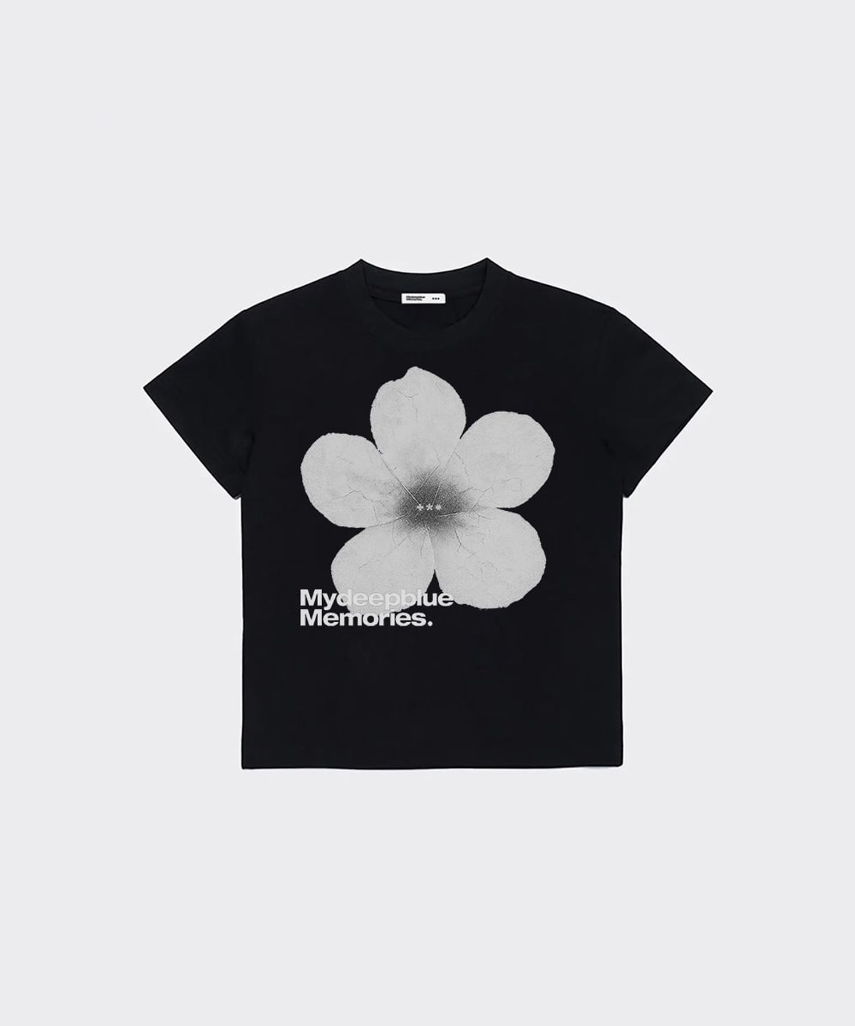 마이딥블루메모리즈(MY DEEP BLUE MEMORIES) (W) MM FLOWER CROP TEE (WHITE)