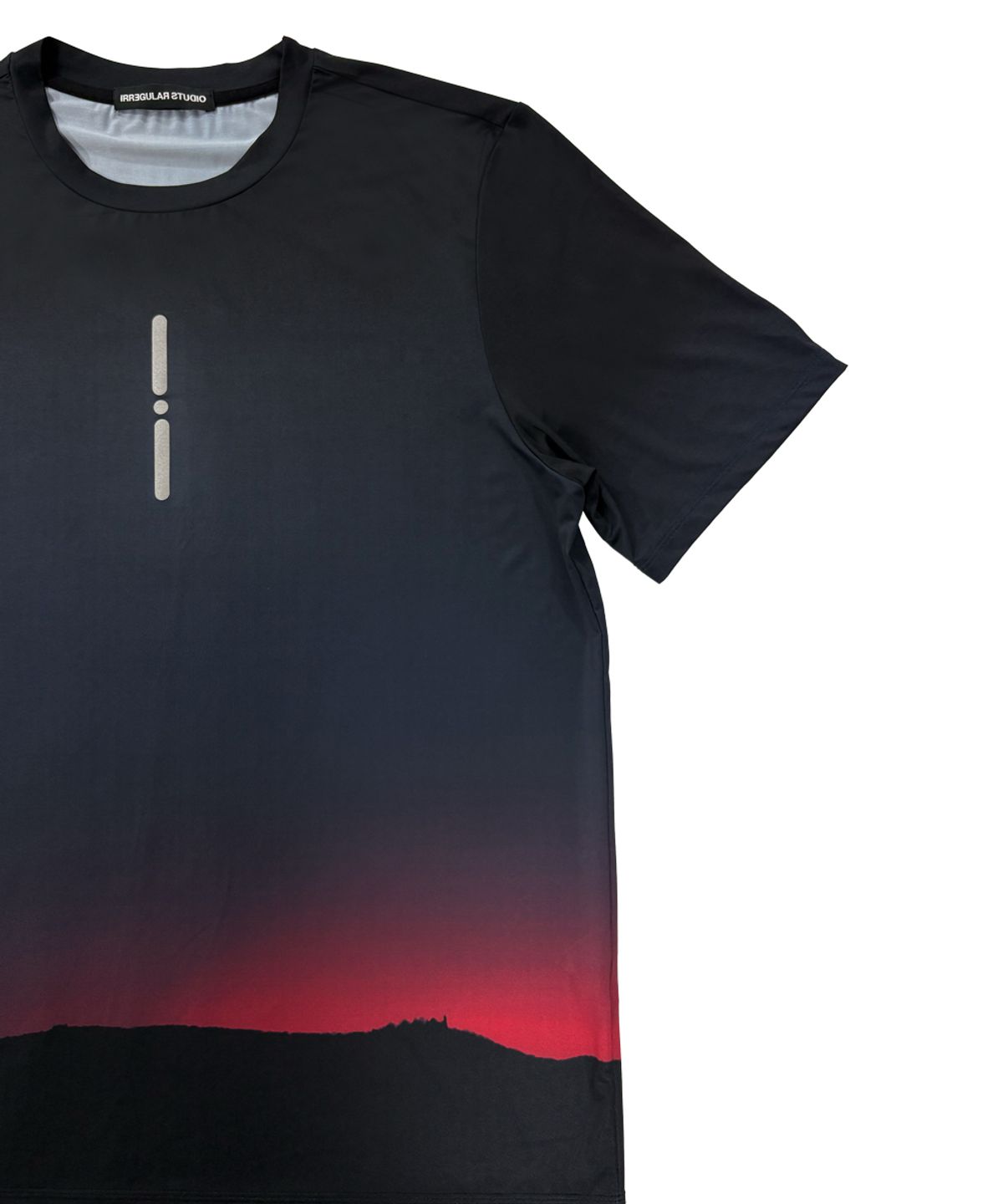 이레귤러(IRREGULAR) AURO RUN T-SHIRT (NEON RED)