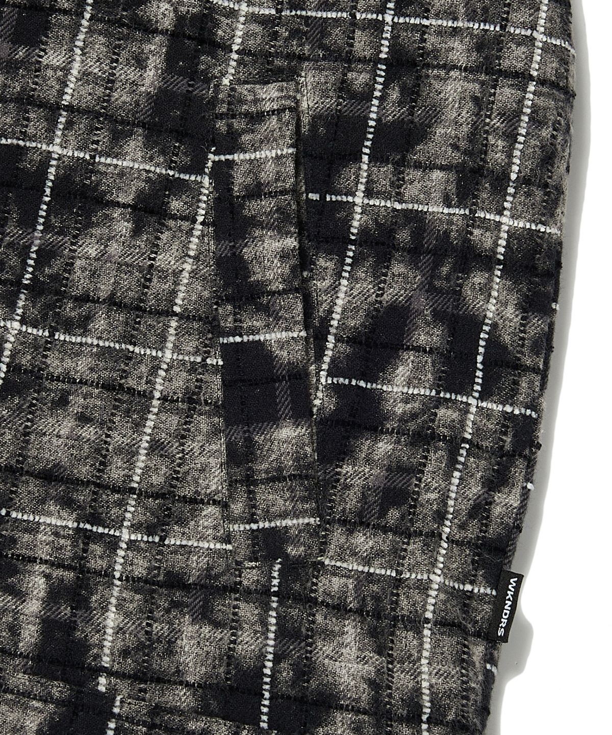 위캔더스(WKNDRS) CHECKERED ZIPUP SHIRT (BLACK)
