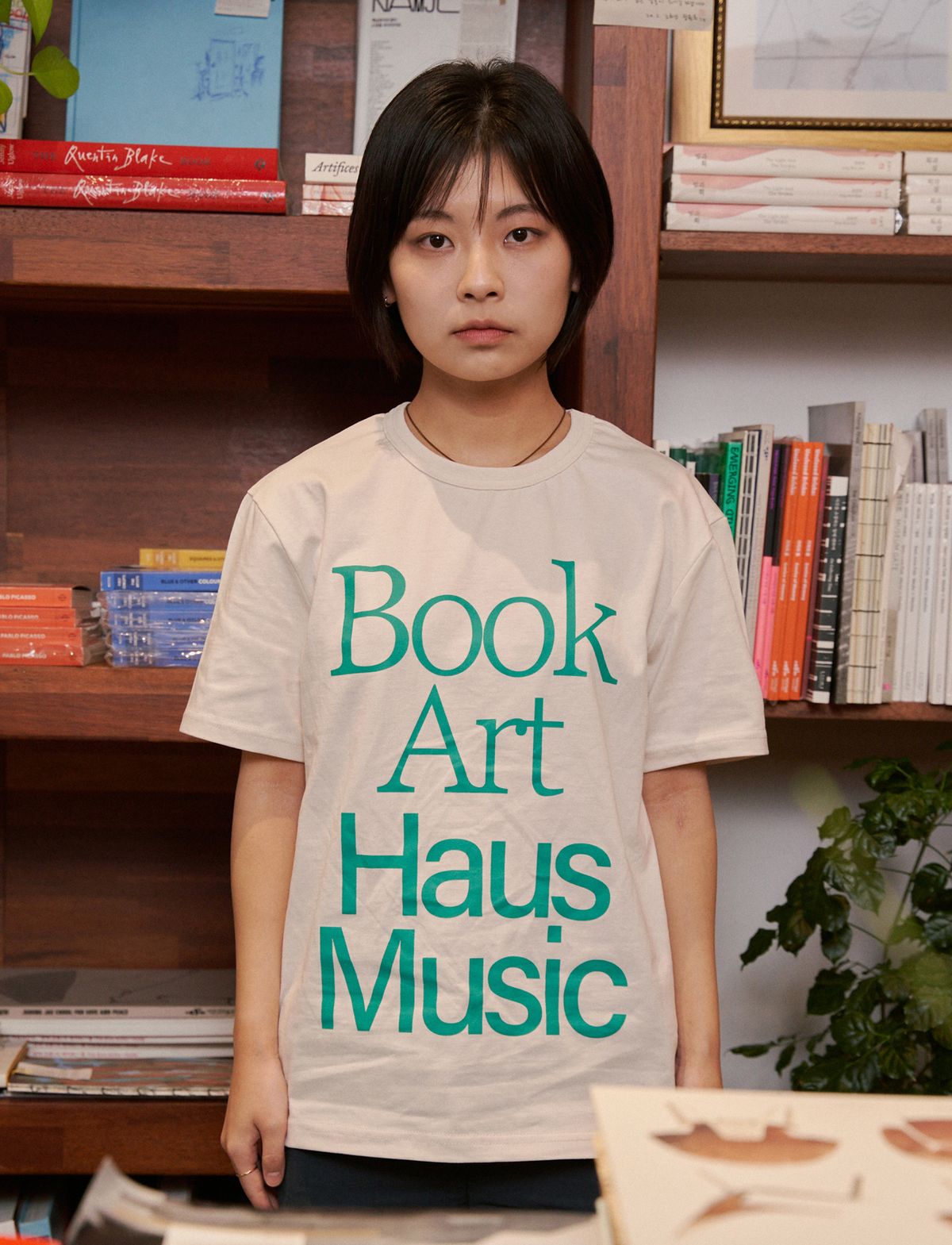 하이파이 사운드 레퍼런스(HIFI SOUND REFERENCE) [Visual Collect] Book, Musik T-Shirts, Off-White