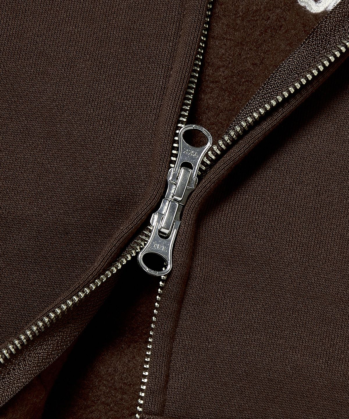 위캔더스(WKNDRS) COWBOYS ZIPUP HOODIE (BROWN)