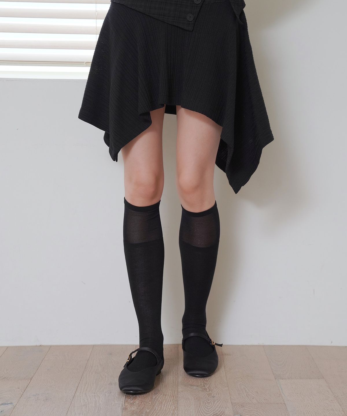 스튜디오 싹스탑(STUDIO SOCKSTOP) 탑 시어 니삭스