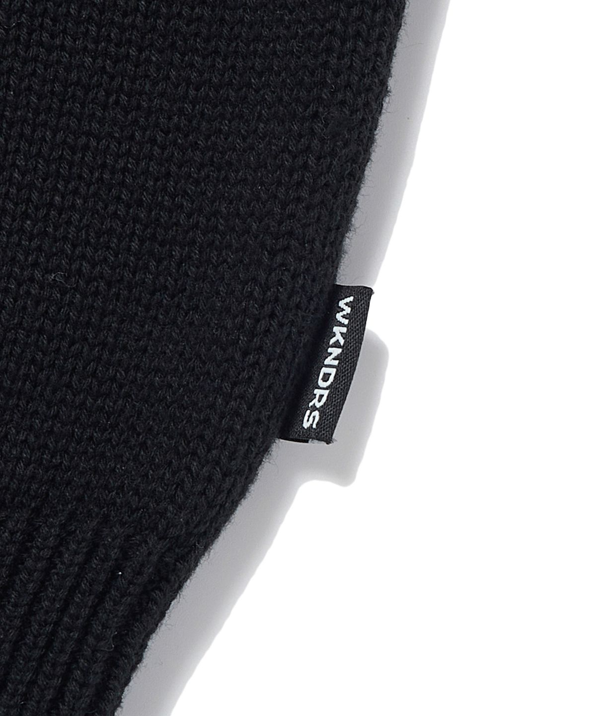 위캔더스(WKNDRS) SKULL KNITTED SWEATER (BLACK)