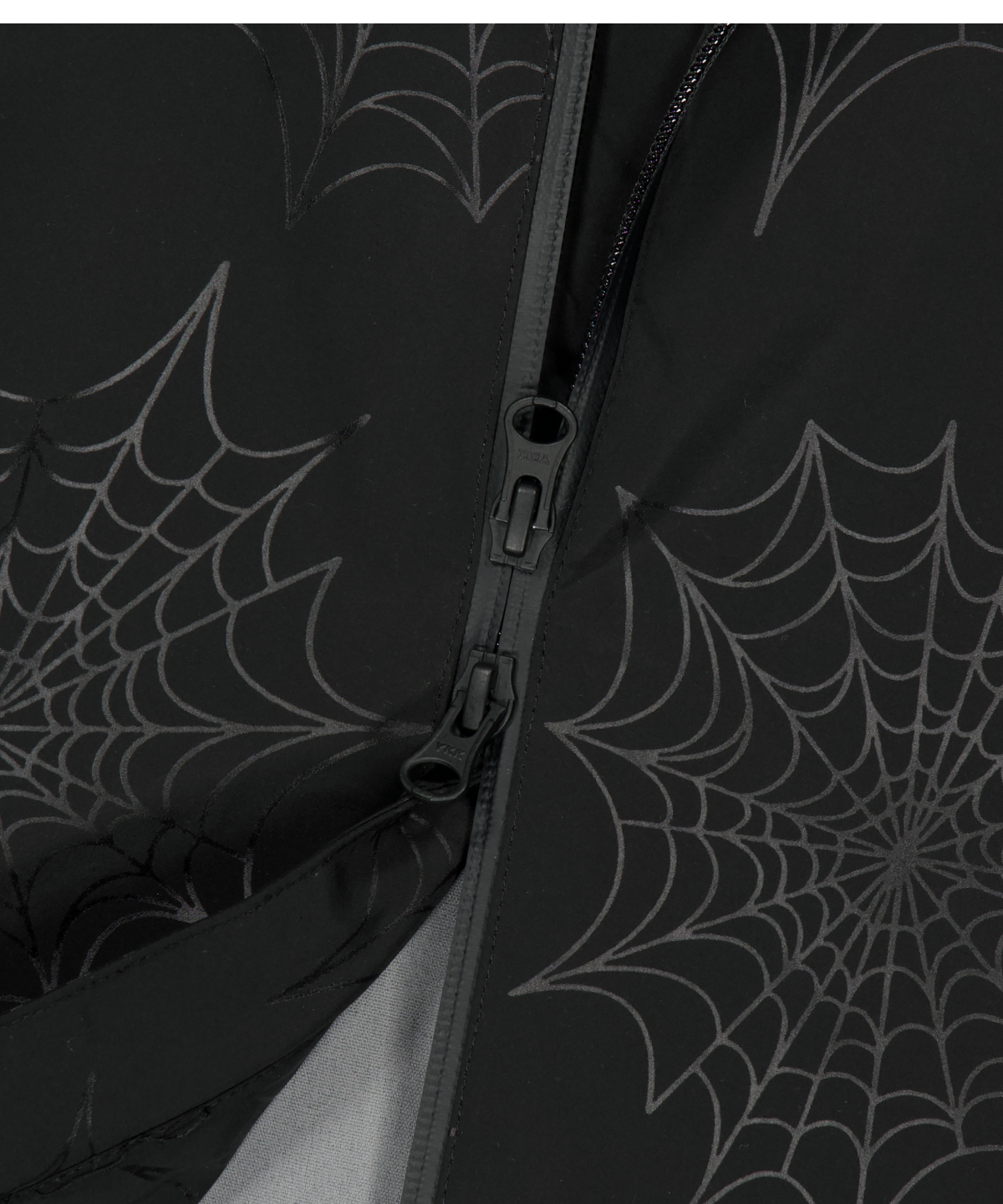 위캔더스(WKNDRS) COBWEB WINDBREAKER (BLACK)