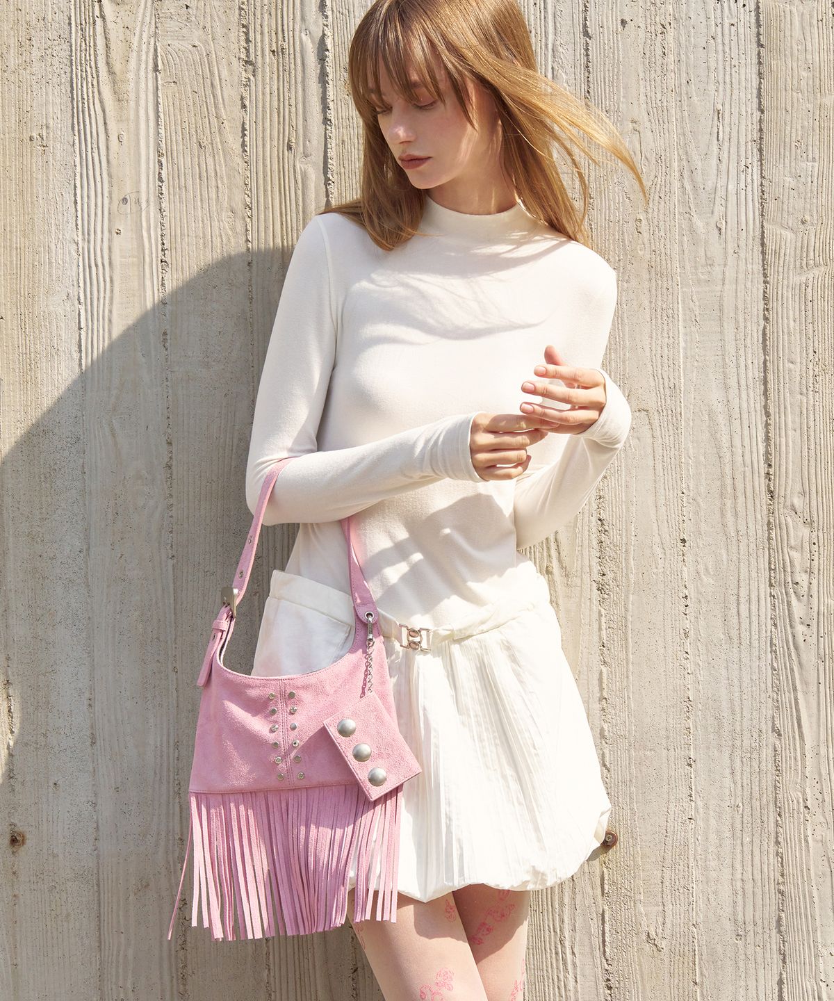 코이무이(KOIMOOI) City Flat Fringe Bag (Pink Suede)