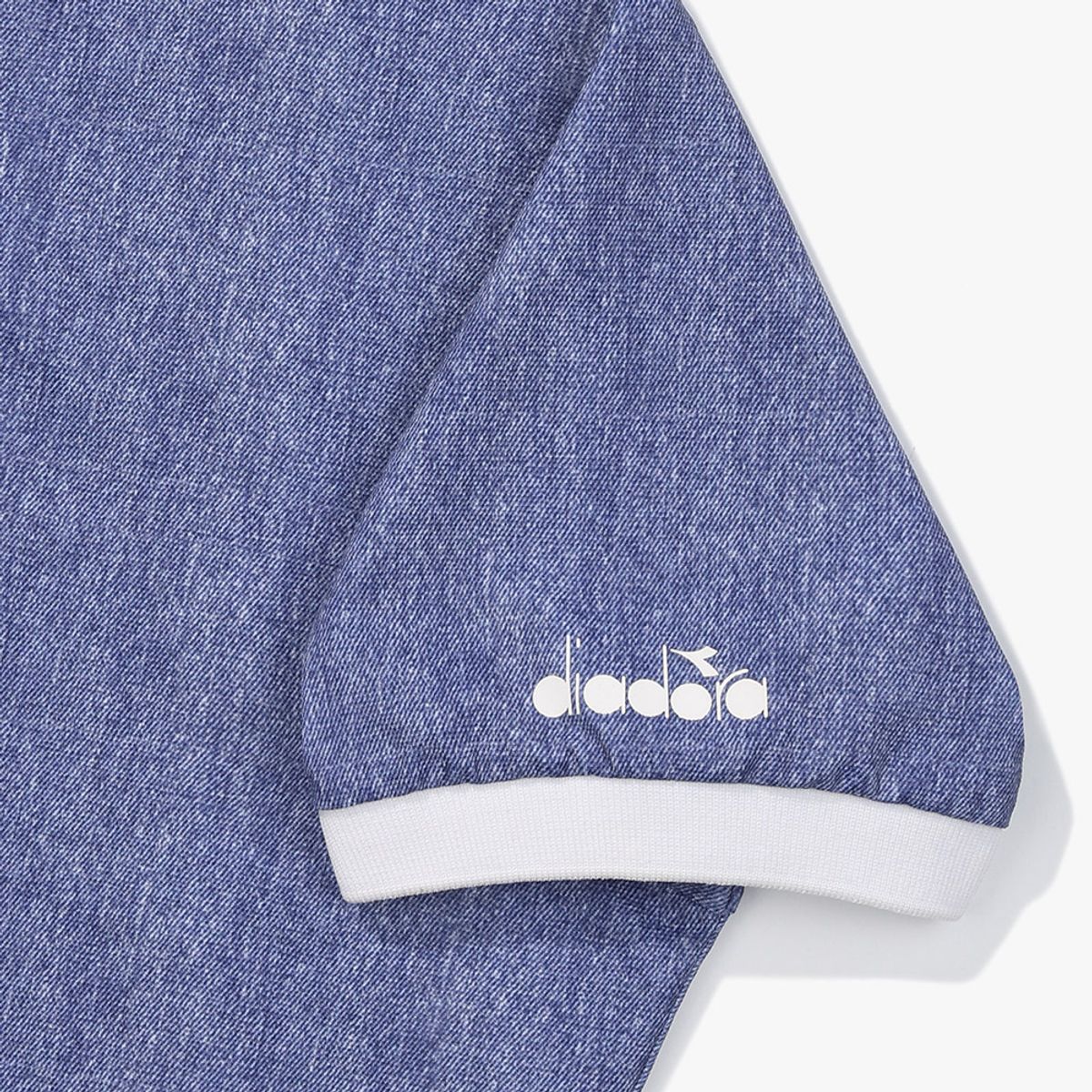 디아도라(diadora) 크롭 반팔 피스테 DENIM