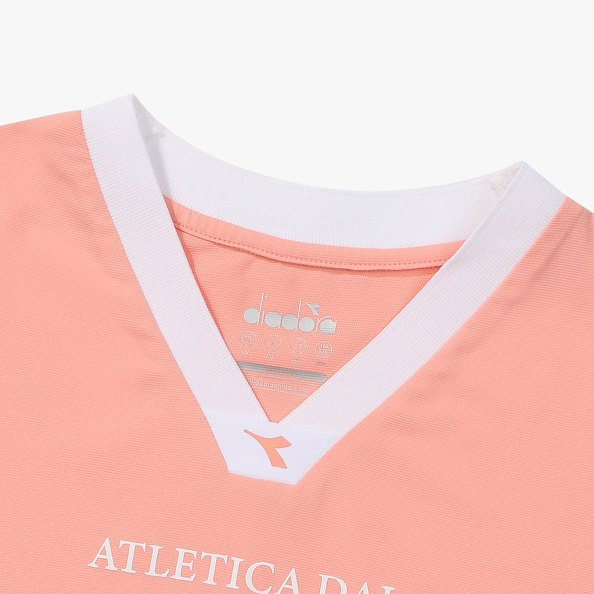 디아도라(diadora) 크롭 반팔 피스테 CORAL