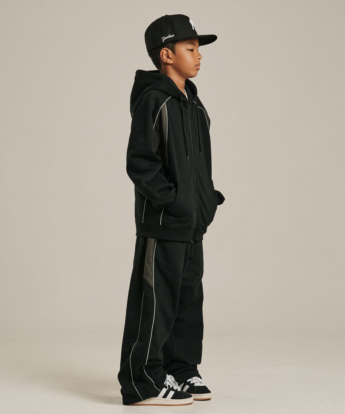 테이크이지 키즈(TAKEASY KIDS) 스카치 배색 스웻 팬츠 (블랙)