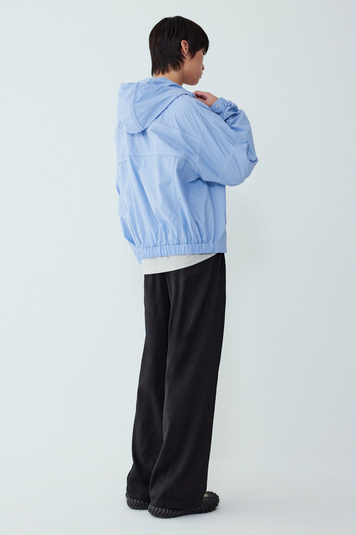 스튜디오 톰보이(STUDIO TOMBOY) [MEN] 블럭 후디 트랙 점퍼_블루 9155213113
