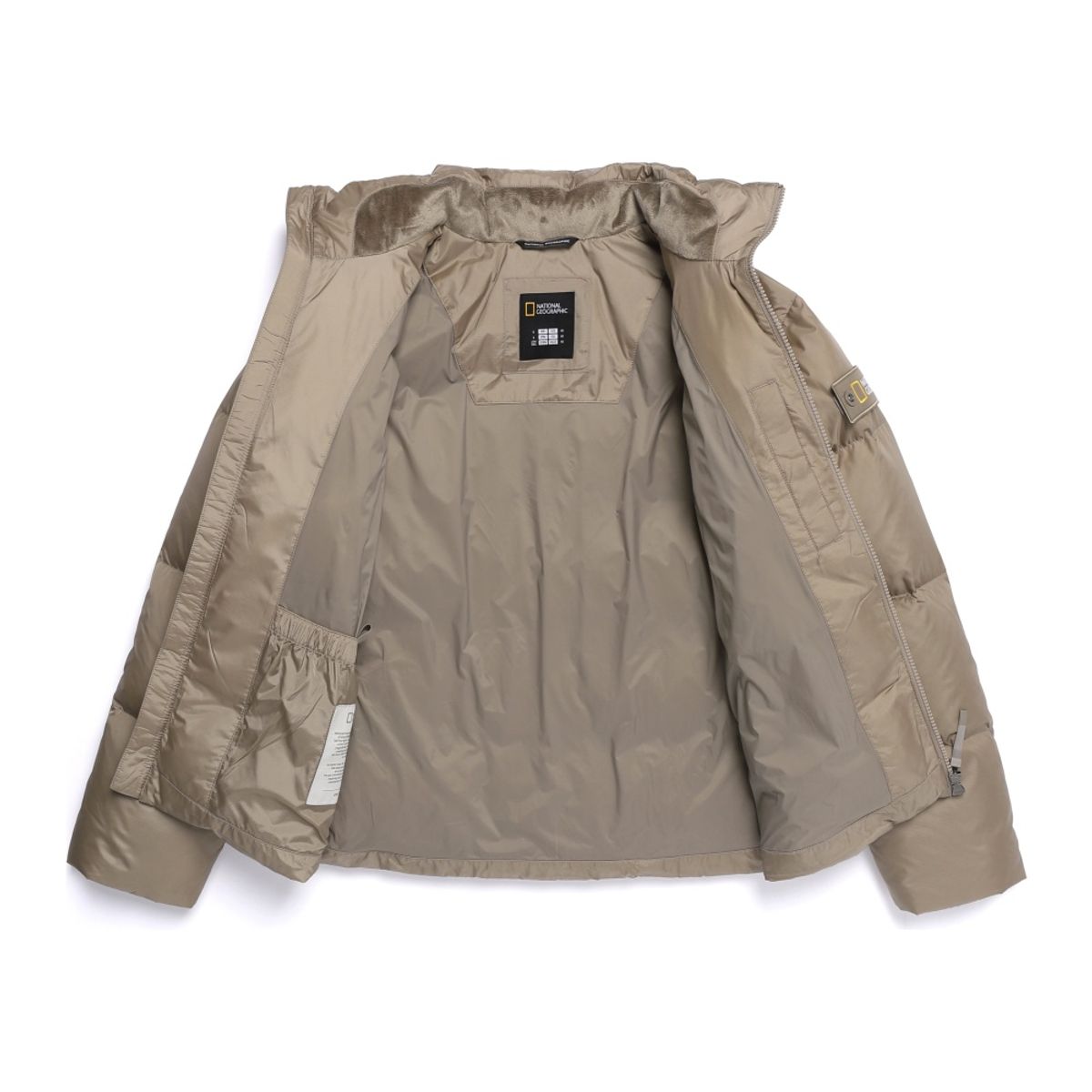 내셔널지오그래픽(NATIONALGEOGRAPHIC) N254UDW970 나나패딩 하이넥 구스다운 점퍼 OAK BEIGE