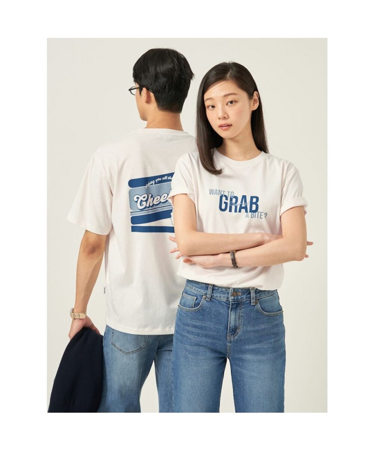 빈폴 멘(BEANPOLE MEN) 남녀공용 GRAB 그래픽 라운드넥 티셔츠  아이보리