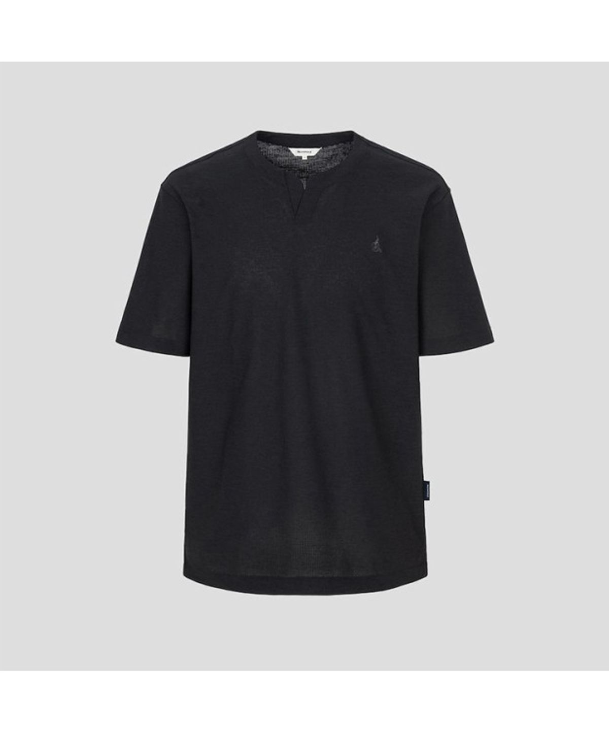 빈폴 멘(BEANPOLE MEN) 메쉬 슬릿넥 반소매 티셔츠  블랙