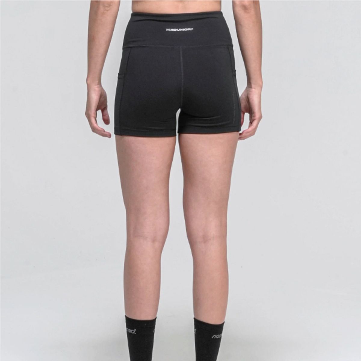 H.쿠모리(H.KOUMORI) W - 25 - Training Tight - Black