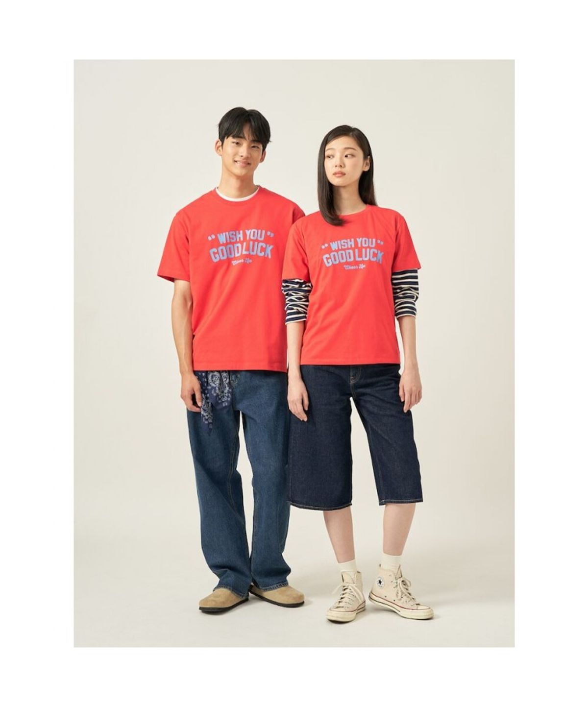 빈폴 멘(BEANPOLE MEN) 남녀공용 GOOD LUCK 그래픽 라운드넥 티셔츠  레드