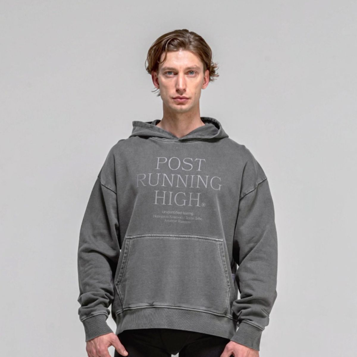 H.쿠모리(H.KOUMORI) M - 25 - Post Running High Flash Hoodie - Washed Black