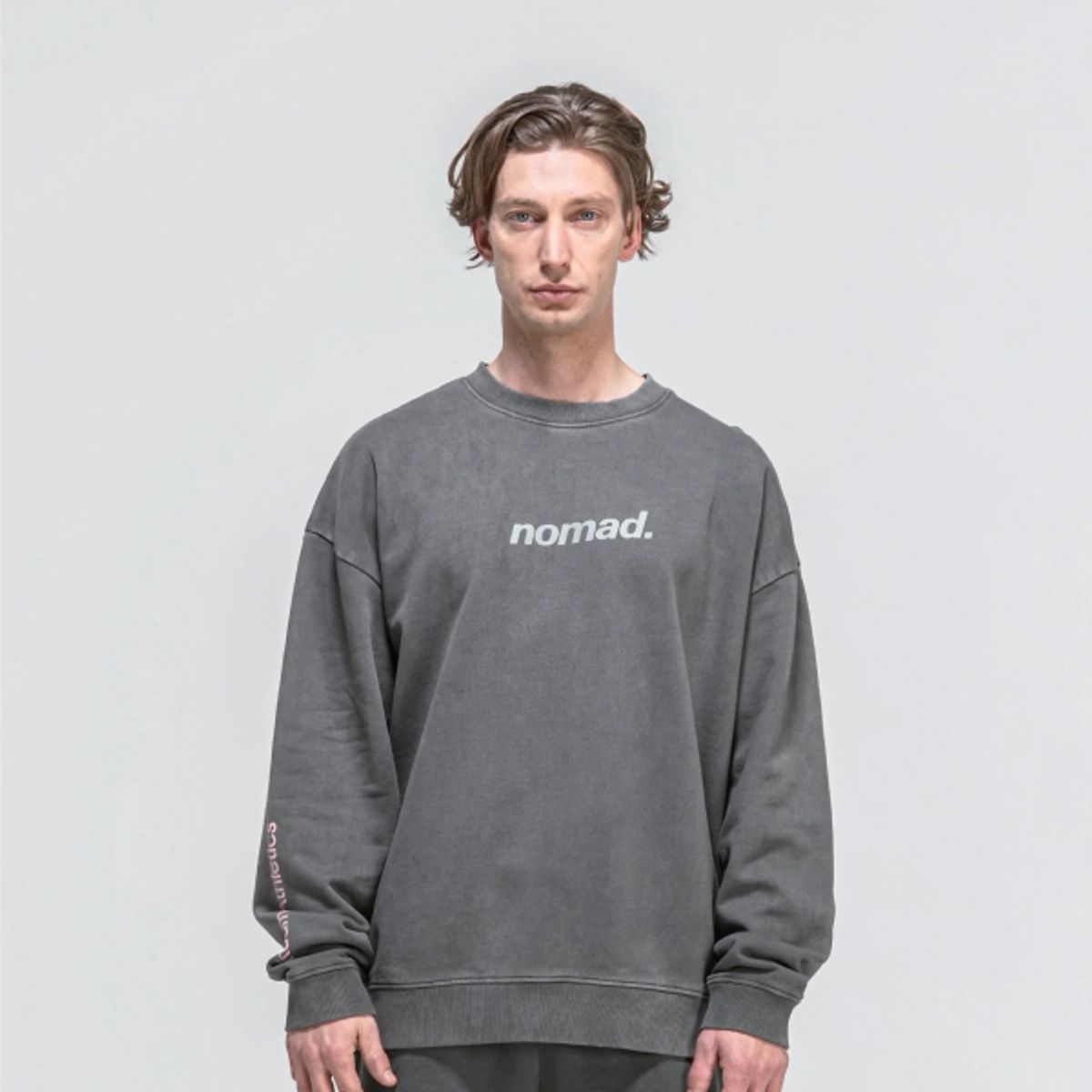 H.쿠모리(H.KOUMORI) M - 25 - Nomad Crewneck - Washed Black