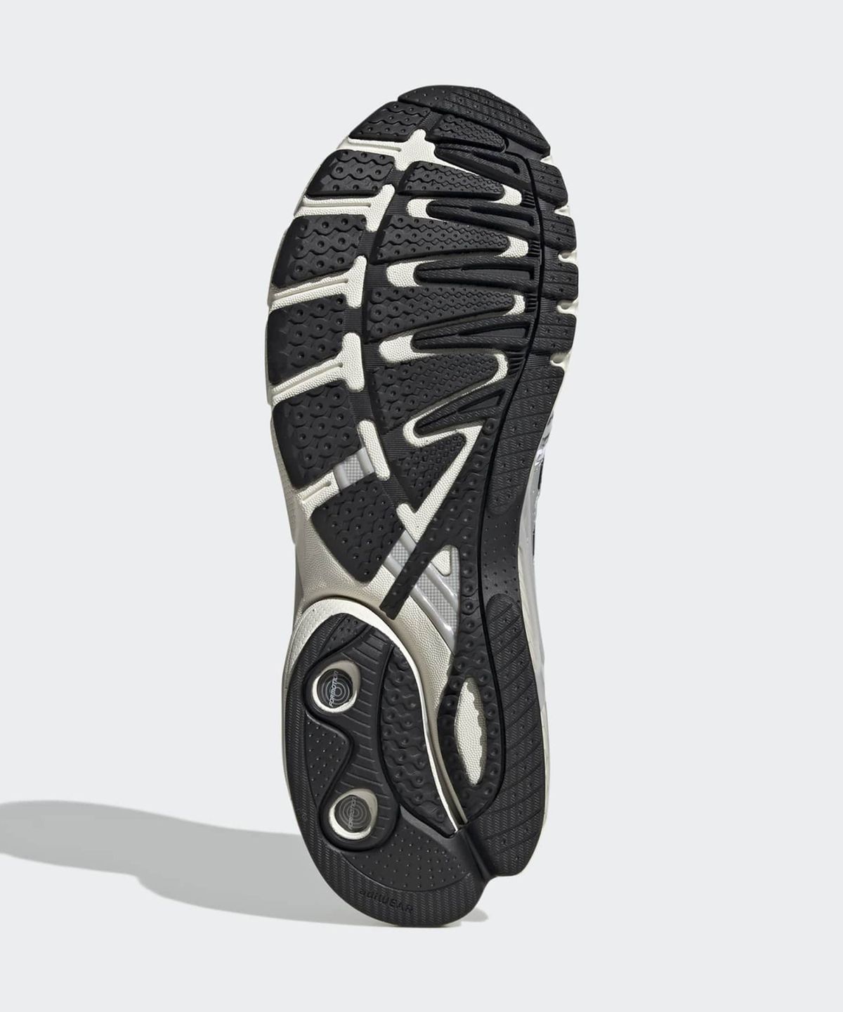 아디다스(ADIDAS) 아디스타 컨트롤 5 - 화이트:실버:블랙 / JQ4168