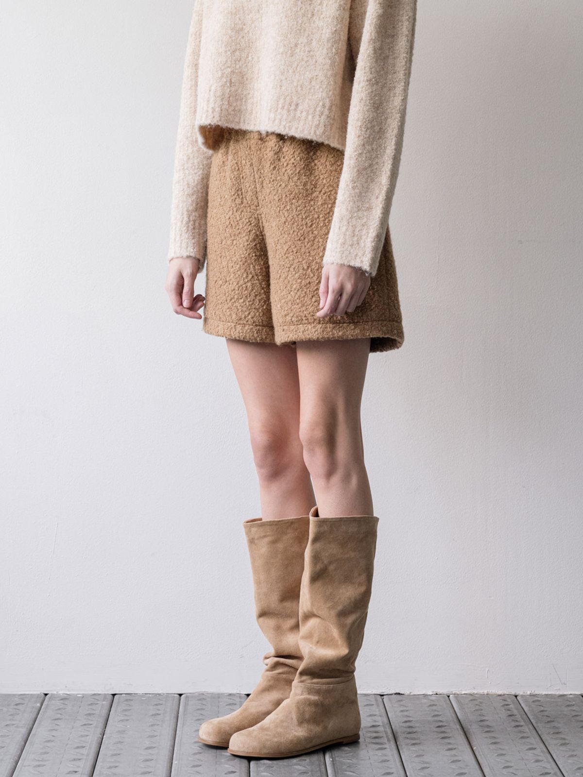 클루니(CLUNY) Boucle wool short pants - beige