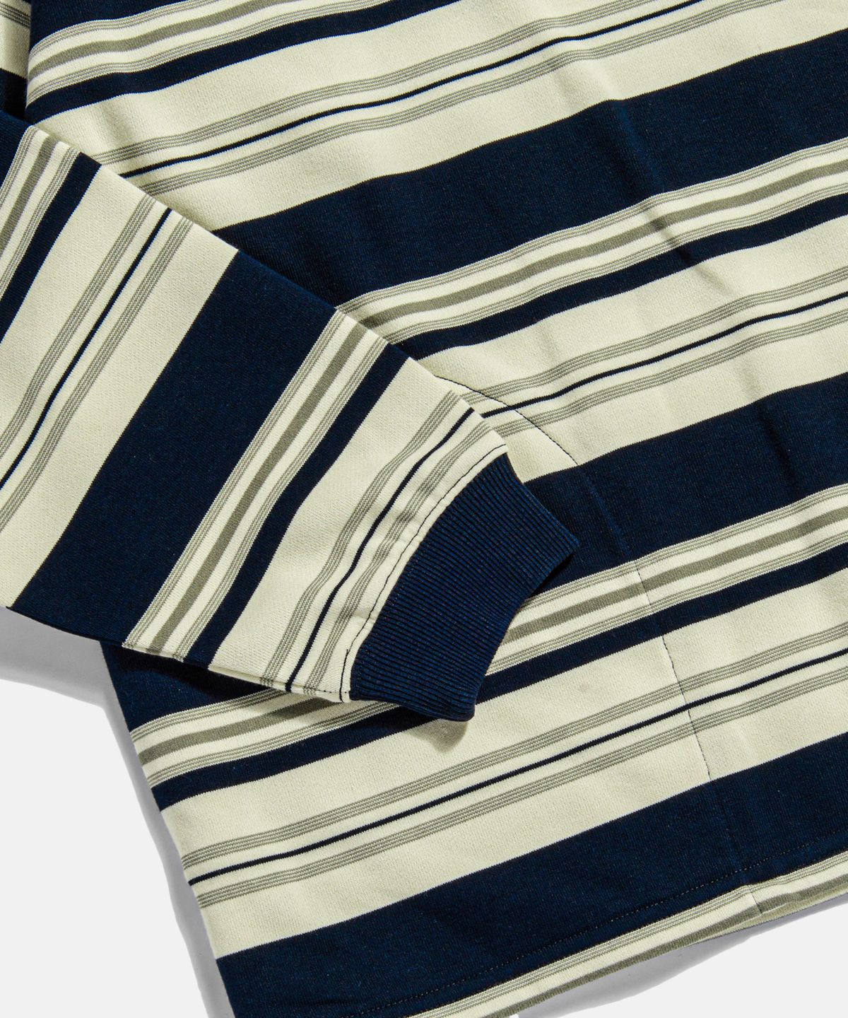 에스피오나지(ESPIONAGE) Lightweight Border Sweatshirt Navy