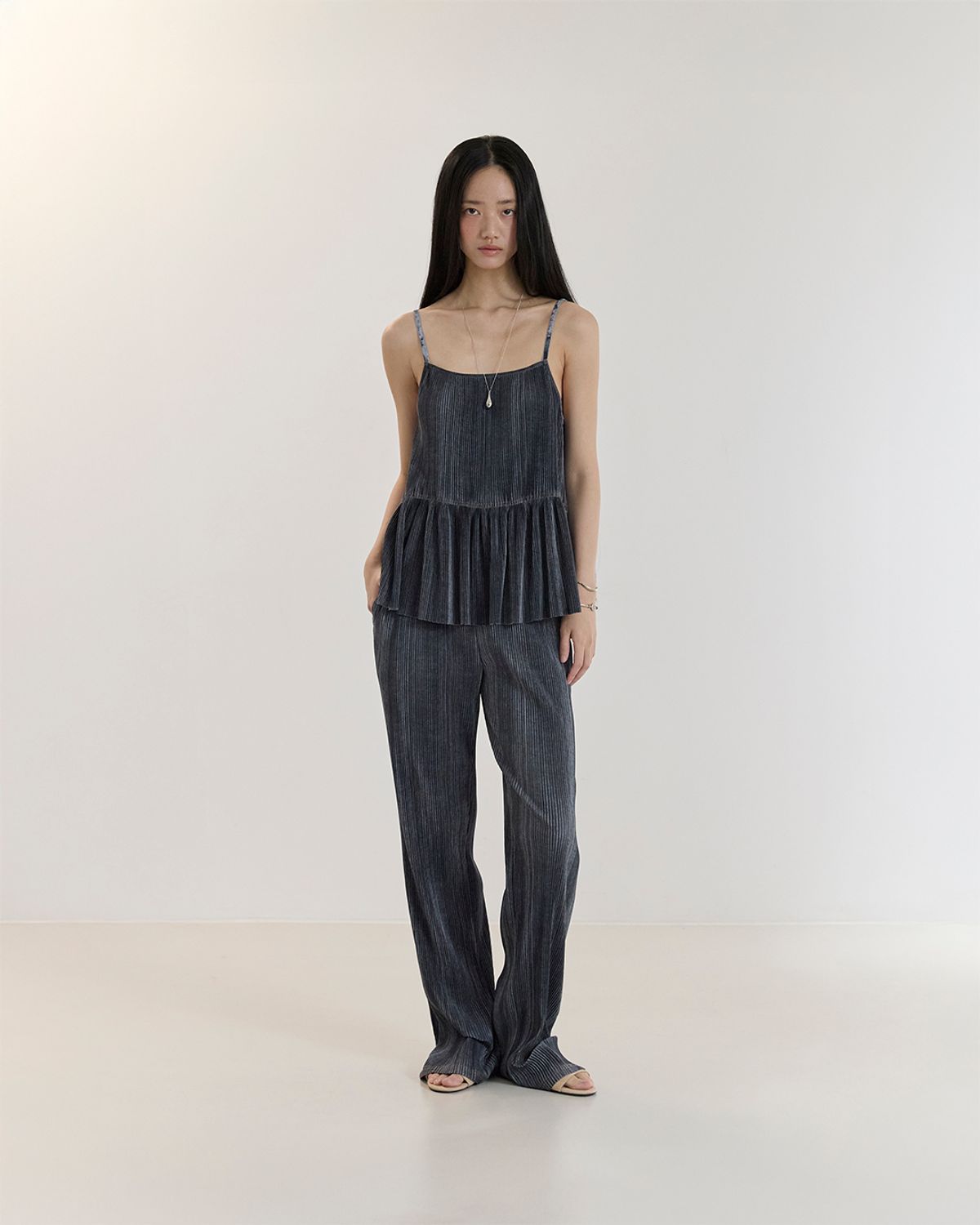 커렌트(CURRENT) PLEATS LONG PANTS(INDIGO BLUE)