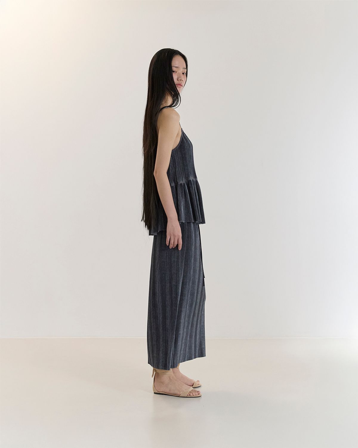커렌트(CURRENT) PLEATS LONG SKIRT(INDIGO BLUE)