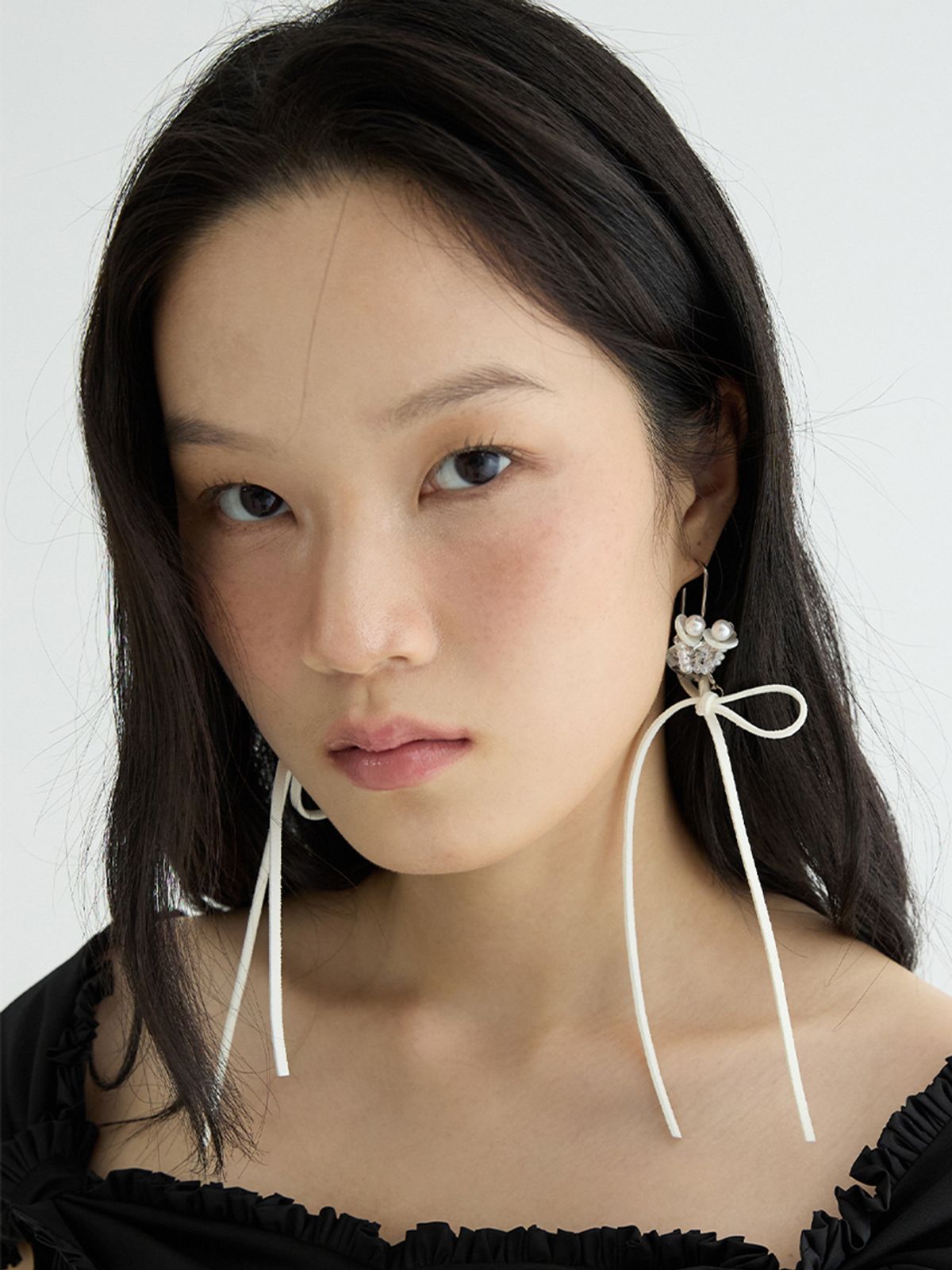 러뷰이(LOVUEE) 크리스털 마이 하트 귀걸이